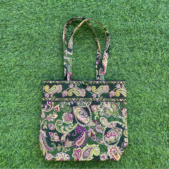 Vera Bradley tote Preowned like new condition 14x13 casual paisley print - Picture 7 of 7